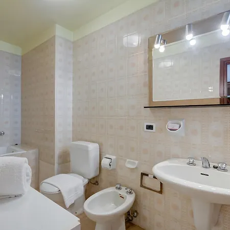 Lo Stambecco - Happy Apartamento Bardonecchia